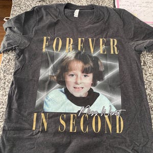 Allison hat ein Foto des gekauften Artikels hinzugefügt