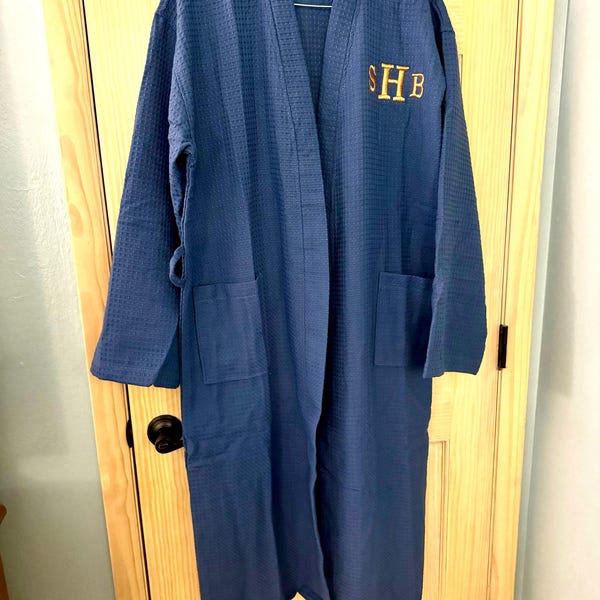 Personalized Men's Navy Waffle Robe – Custom Name Robe – Embroidered ...