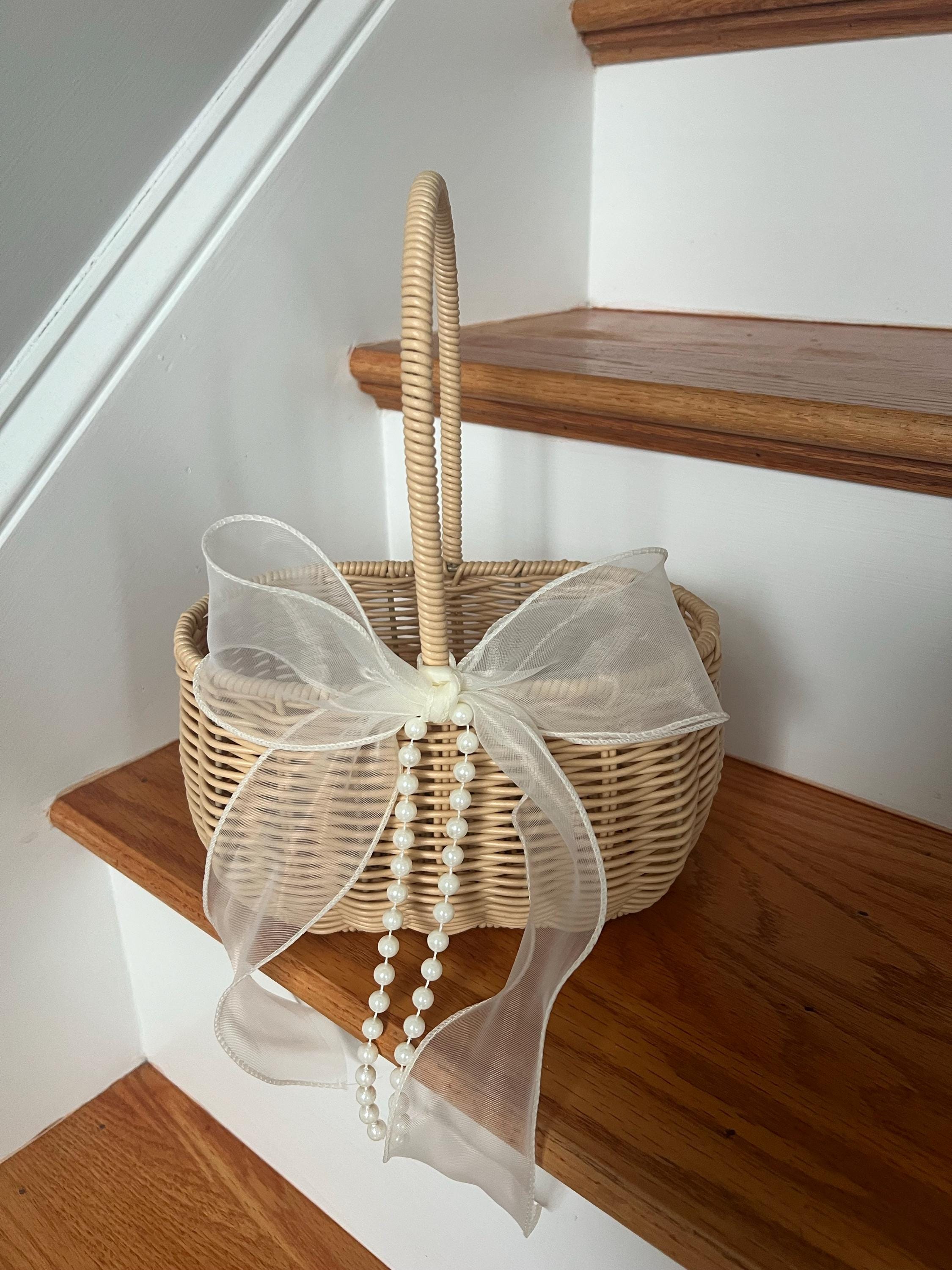 Flower Girl Basket with Pearl Chain & Ivory Ribbon/ Simple Bridesmaid Basket / Hand Woven Basket / Rustic Basket Vintage Wedding