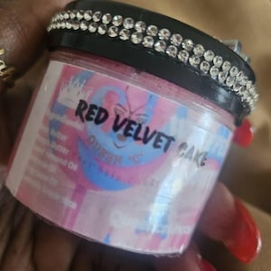 Ashleigh added a photo of their purchase