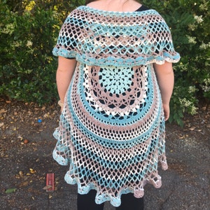 18 Free Crochet Boho, Bohemian, and Groovy Inspired Bag Patterns - The  Stitchin Mommy