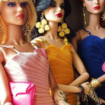 fashion royalty | Una vitrina llena de tesoros (Barbie blog