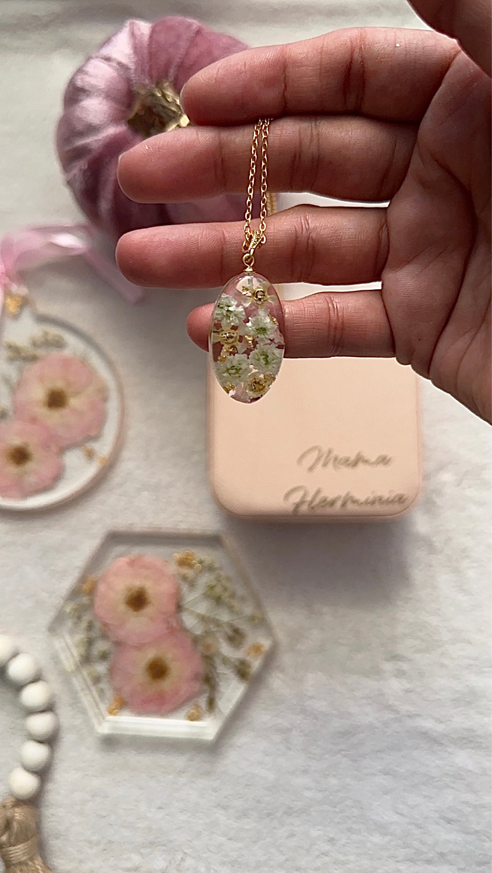 Preserved flowers from Etsy buyer's etsy review