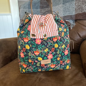 Maxine Tote Pattern, 3 Sizes, Drawstring Bag, Knitting Bag Sewing ...