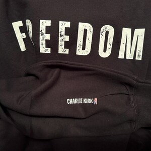 Etsy のお客さま さんが購入した商品の写真を追加しました