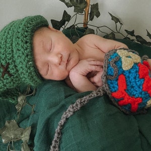 Link Newborn Outfit .zelda Outfit .zelda Costume. Link Costume . Link .  ZELDA BABY SET. Crocheted Link Baby Outfit. Baby Photo Props. Hats. 