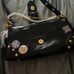 Dominique added a photo of their purchase