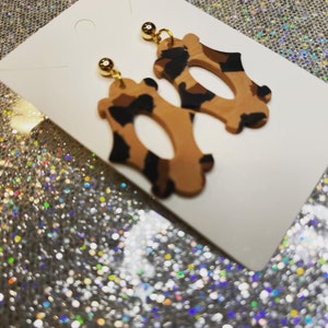Lindsey added a photo of their purchase