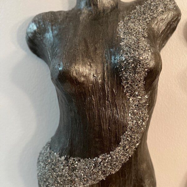 Armour 2 – Made-to-Order Ceramic Bustier by UAU Studio
