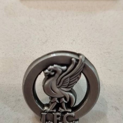 Pin Oficial Liverpool Insignia Oficial Liverpool FC - Corazón Rojo Y Blanco Con El Liverbird, Para Coleccionistas Y Fans Insignia Liverpool FC Corazón