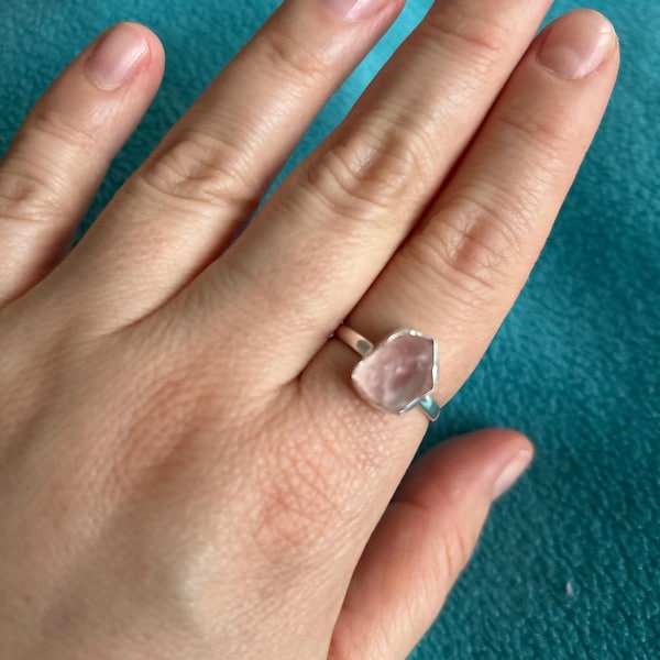 NP + Howlite Alternating Stretchy Ring main image 0
