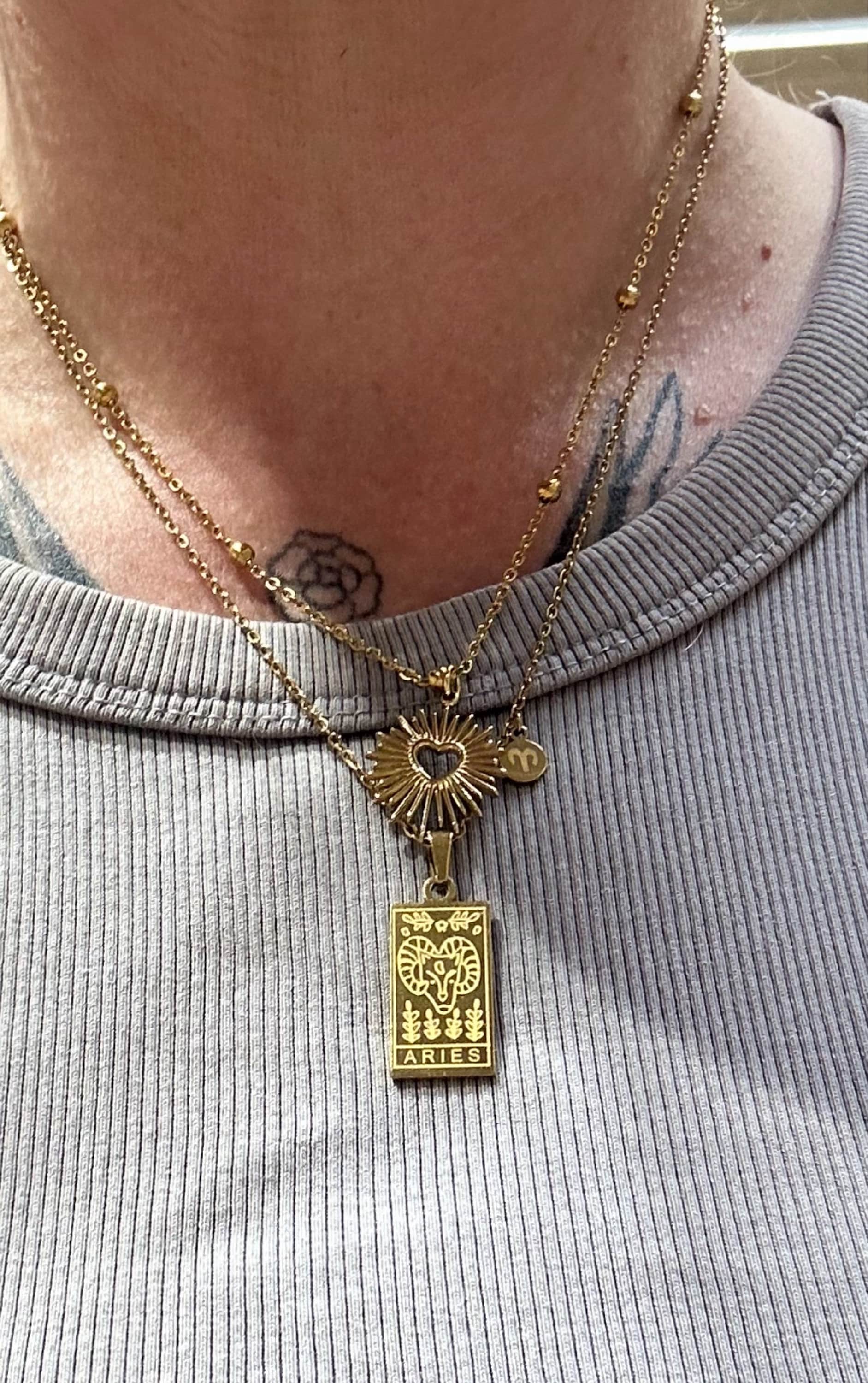 golden sacred heart necklace, ex voto necklace, sacred heart jewelry, astral heart, Virgin Mary necklace, ex voto pendant, Mother&#39;s Day gift