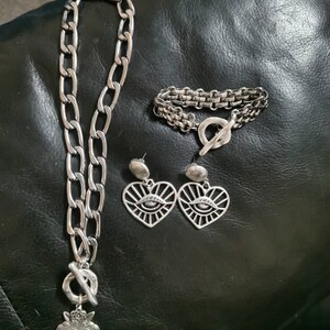 Jeanique added a photo of their purchase