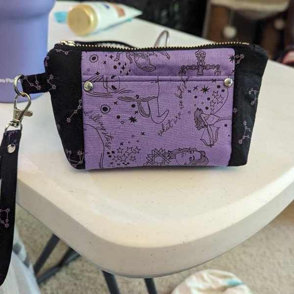 Norfolk Pouch Sewing Pattern+ Video, Two Sizes: Zipper Wristlet, Card ...