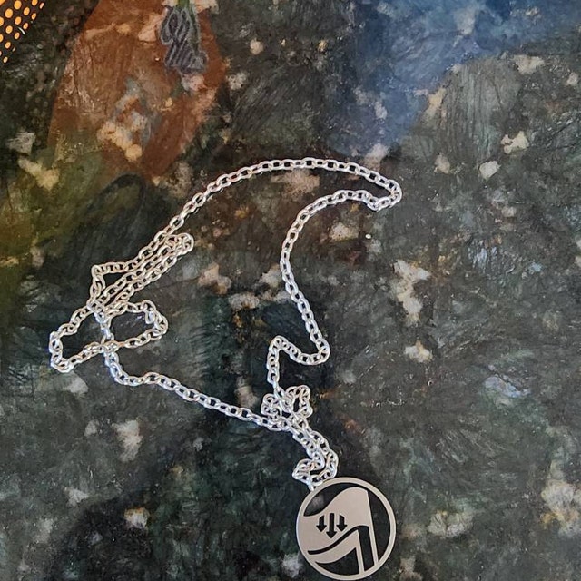 RICK OWENS - PENTAGRAM CHARM NECKLACE Necklace | cherry