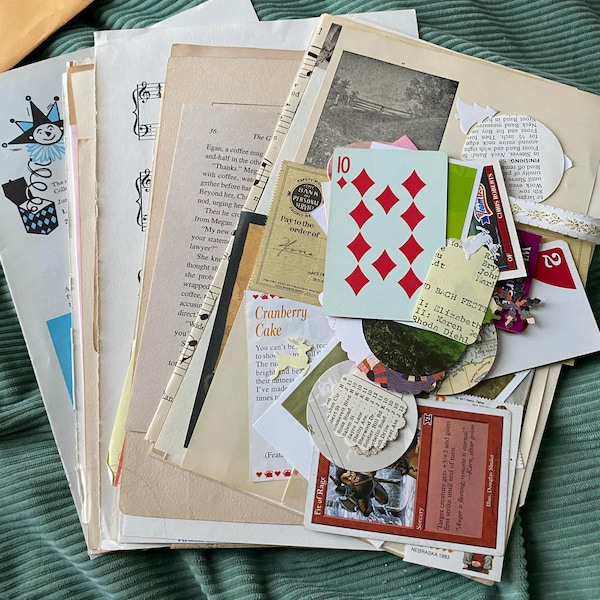 50 Pieces of Vintage Paper Ephemera Pack, Postcards, Envelopes Stamps ...