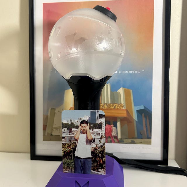 KPOP BTS Army Bomb V3 Lightstick Stand: Customizable 3D Printed