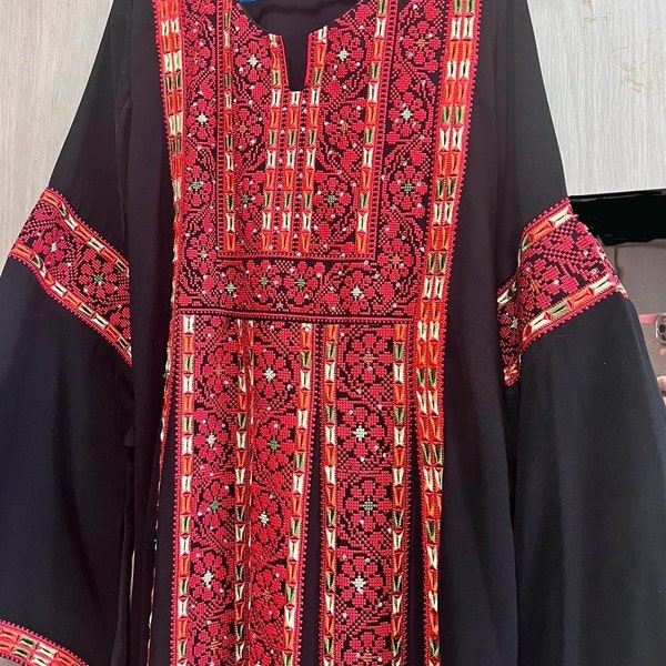 Classic White Palestinian Thobe Embroidered with Red Roses, Bana'eq Design