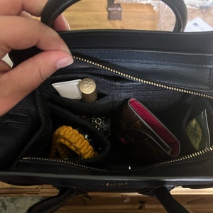 WHAT'S IN MY BAG? 2022 Edition Ft. Mini Celine Vertical Cabas 