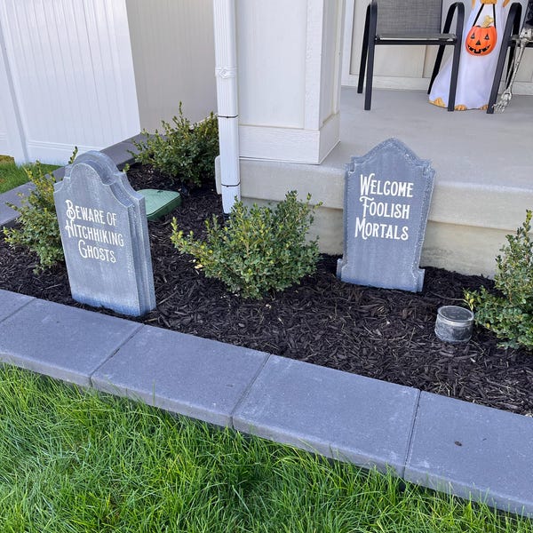 Halloween Fun Custom Tombstone / Gravestone KRYSTAL BALL. LED ...