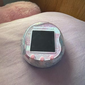 たまごっち ユニ カスタムボタン - 3個 / 透明 / グリッター / 暗闇で