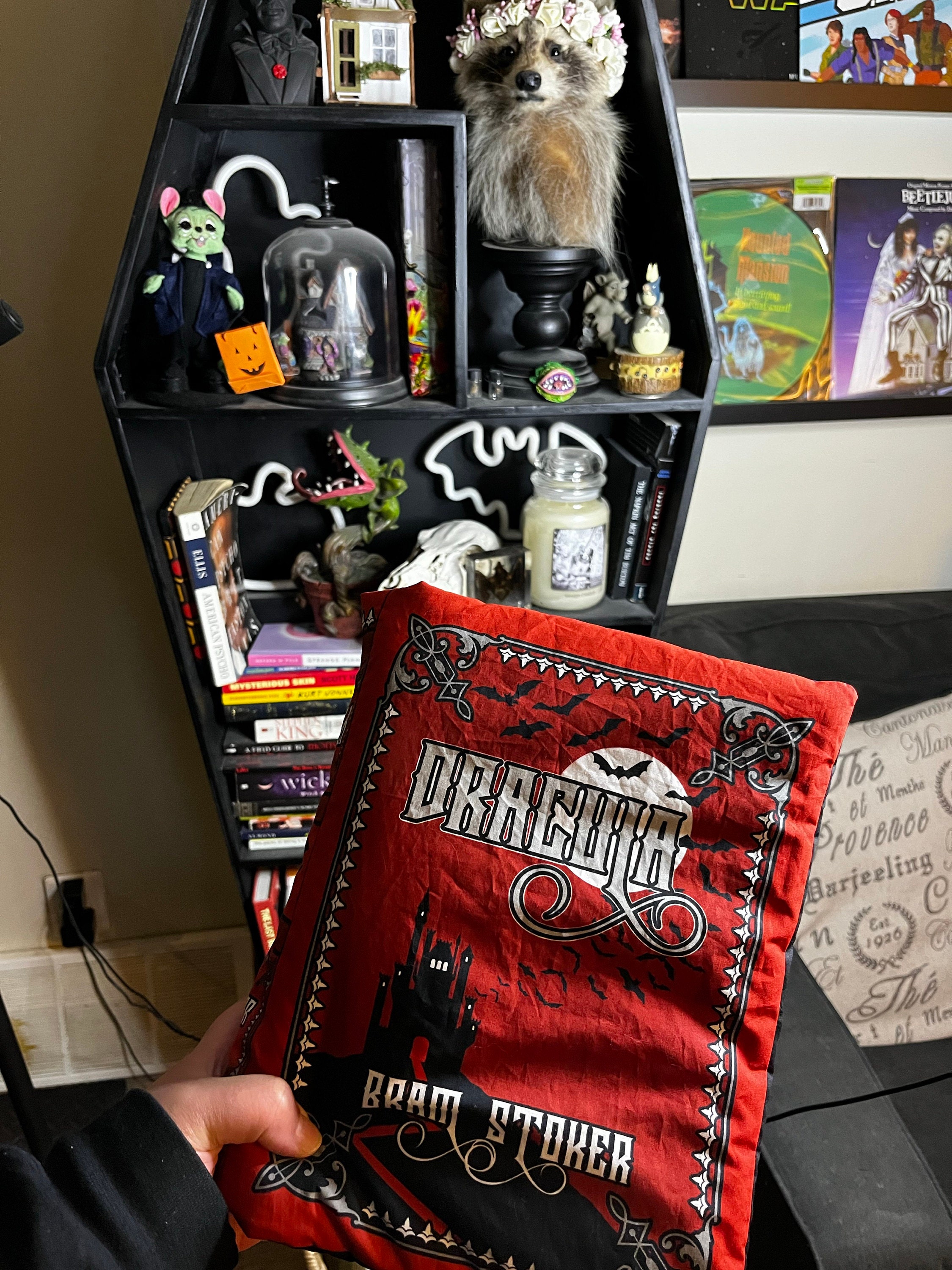 Dracula Pillow Book