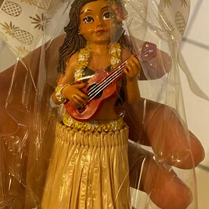 Hawaii Wackel Hula Girl Wackelfigur Mädchen Auto Dashboard Figur Puppe,  16cm NEU