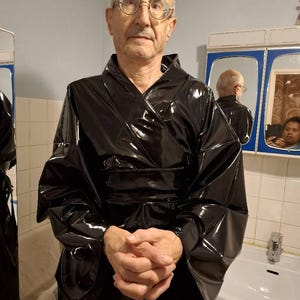 laurent added a photo of their purchase