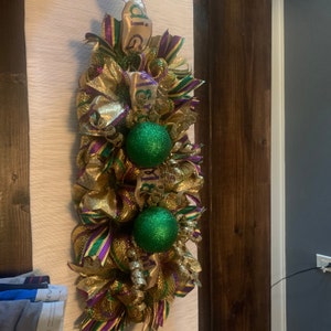 Football Wire Wreath Form | Etsy