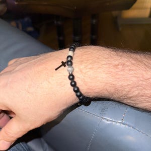 Fahonie Braccialetto da uomo con perline a croce, onice nero, con