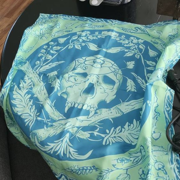 Pirate Bandana Black with Skull Print main image 1