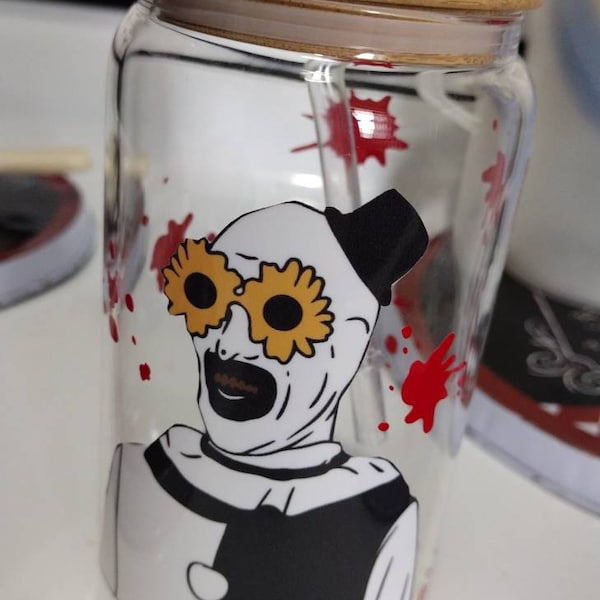 IT Time to Float Tankard 15.5cm Horror Clown Cup