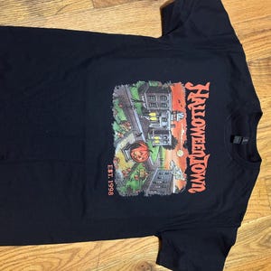 Ersie added a photo of their purchase