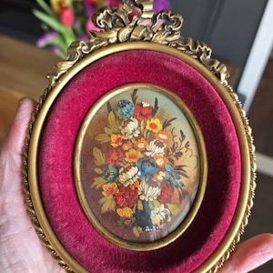 n added a photo of their purchase
