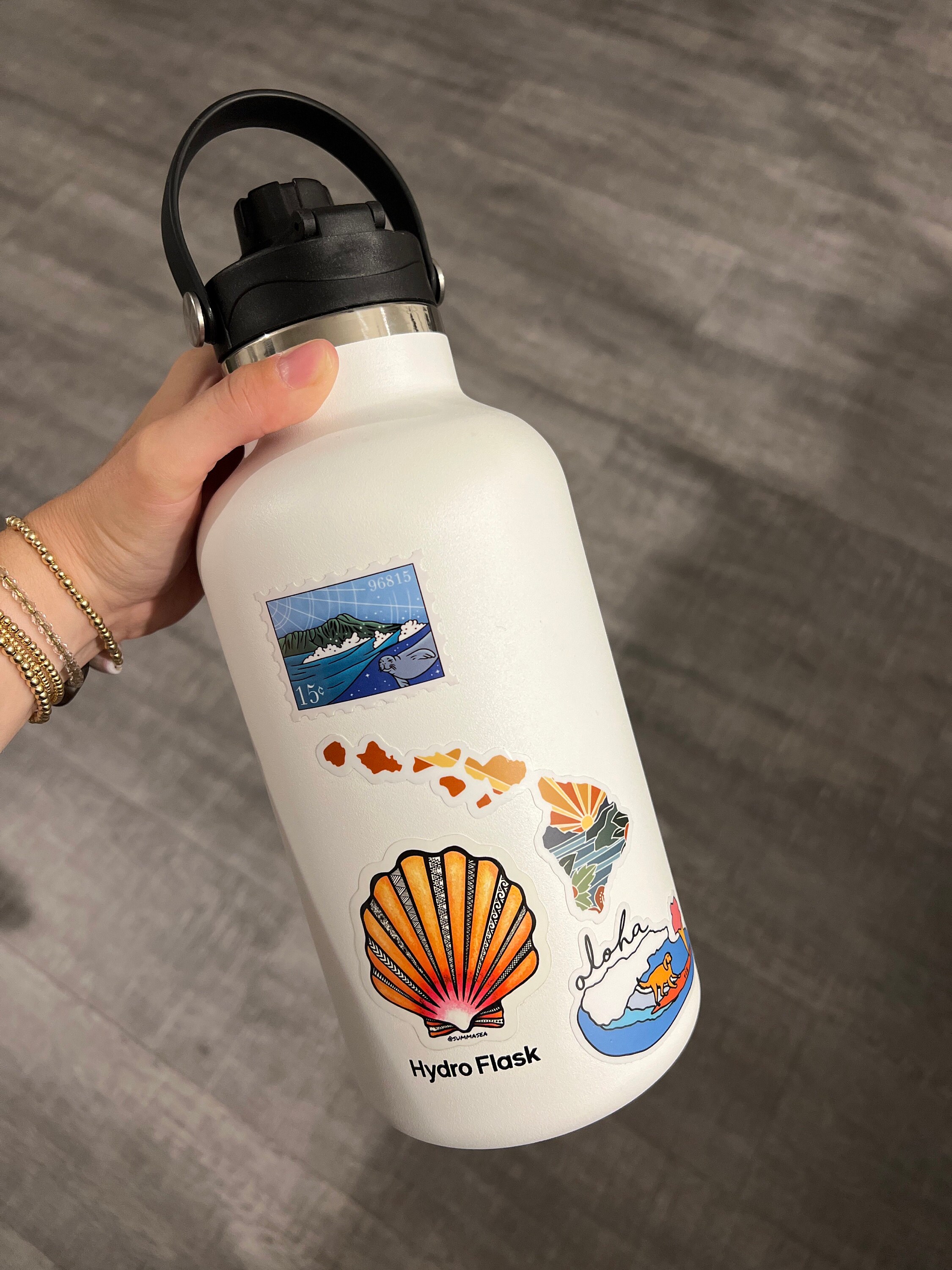 Hawaii Durable Sticker | High Quality Bumper Sticker | United States Vinyl Decal | Weatherproof Sticker | Water Bottle Sticker | 4&quot;