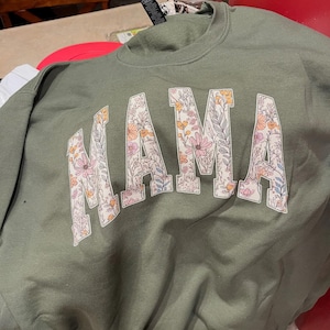 Alyvia added a photo of their purchase