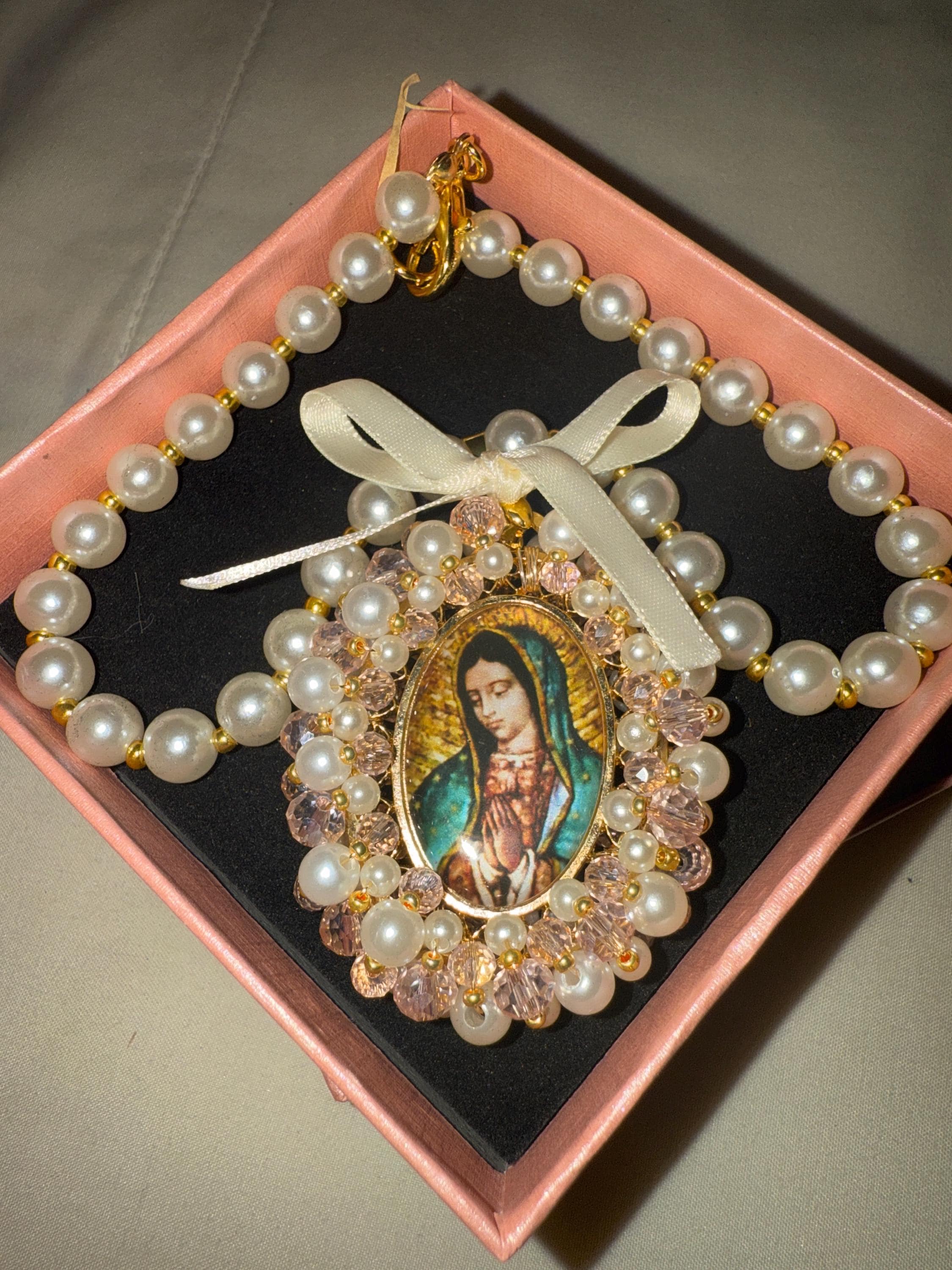 Virgin Mary Car Charm,Car Decoration, Car Accessories, Rear view Mirror,Car Blessings,Car Rosary,Baptism Gift,Religious Catholic,Car Charm