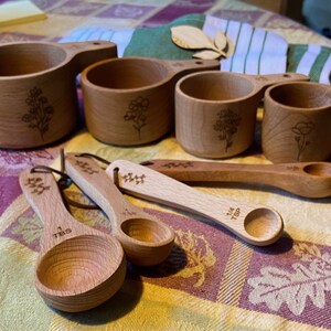 Baking Box, Wood Measuring Cups, Measuring Spoons, Baking Gifts, Gifts for Bakers, Gifts for Best Friend Female