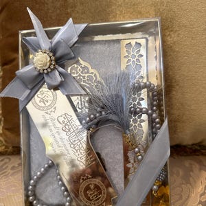 Sahira added a photo of their purchase