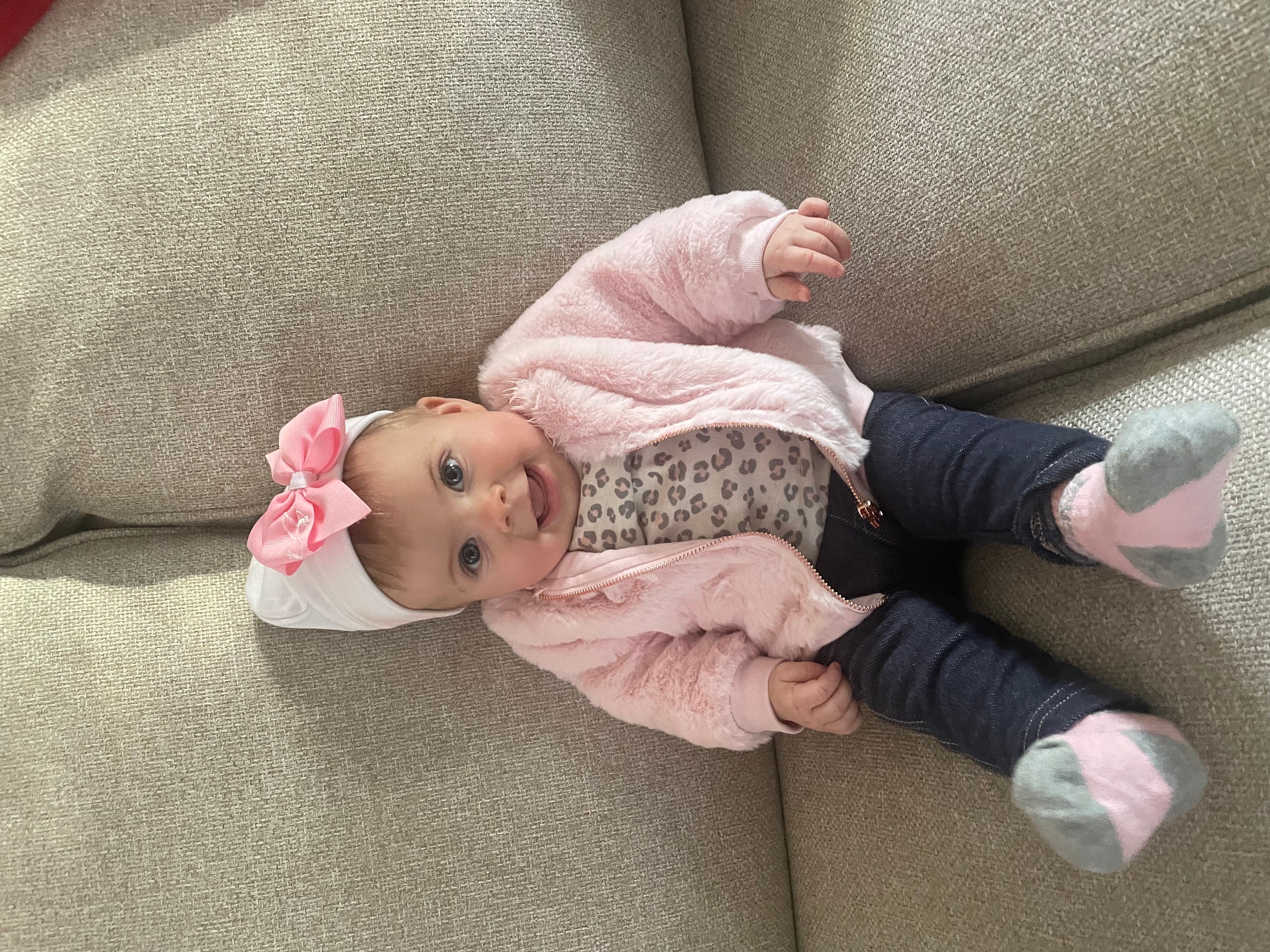 Personalized Initial Baby Hat with Bow, Big Bow Baby Girl Hat, Preemie Girl Hat, Gift for Her