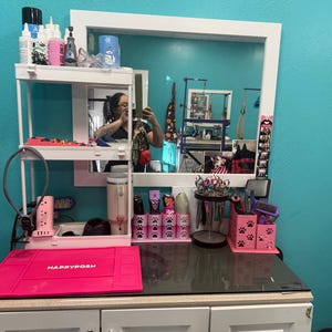 Kaylee added a photo of their purchase