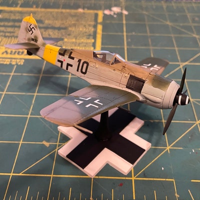 Scale Model Airplane Flight Stand With Roundel Base Regia Aeronautica ...
