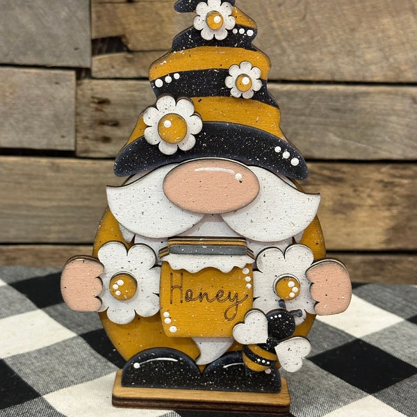 Bee Gnome SVG File | Laser Cut File | Glowforge | Standing Bee Gnome ...