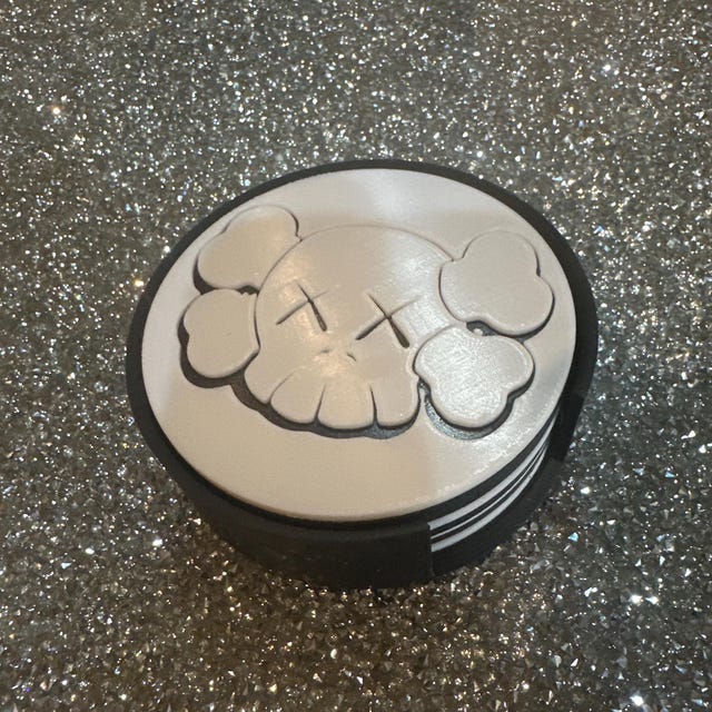 新品 kaws original fake rubber coaster set KAWS Skull Coaster Set - Etsy