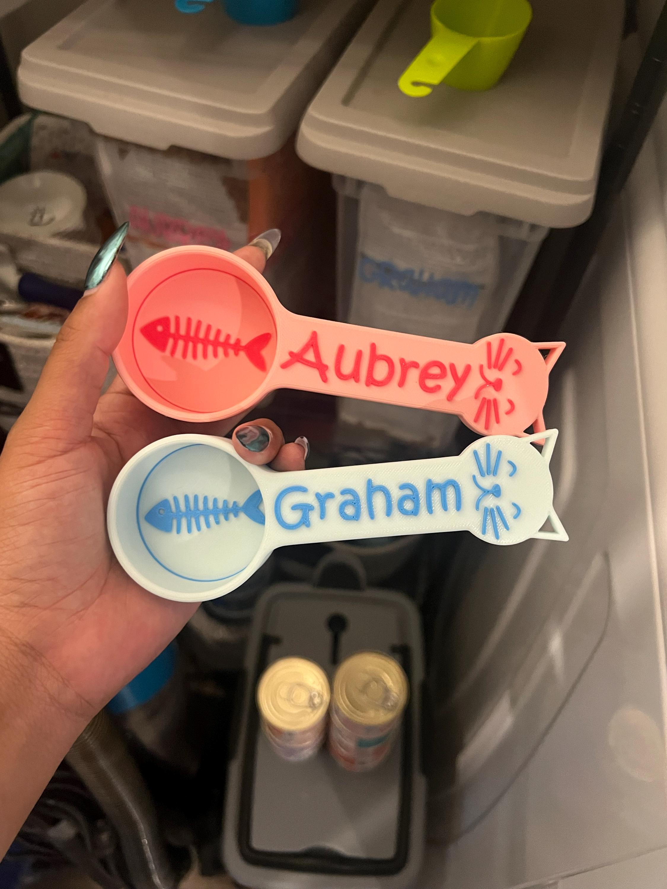 Personalisierter Futterlöffel für Katzen, Messbecher für Tierfutter mit Namen, Kibble Scoop, Individuelle Geschenkidee für Katzen