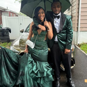 Hunter Green Velvet Couple Set: Bespoke Suit & Mermaid Dress - Etsy UK