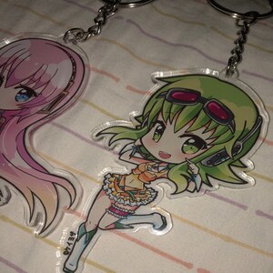 初音ミク 3.5インチ アクリルチャーム（両面） - Etsy 日本