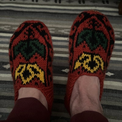 mens slippers 13
