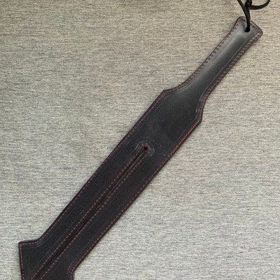 NEW SPLIT STROP Leather Devil Paddle Tawse Gothic Goth 2-3 Tongue 1-2 ...