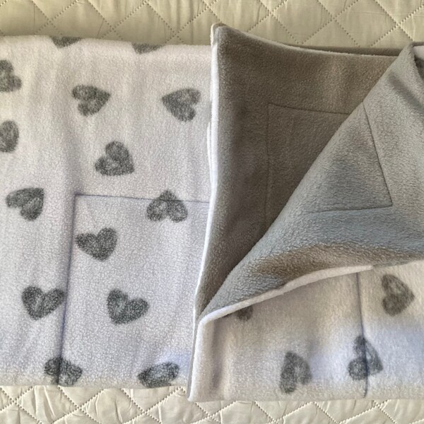 View of Guinea Pig Fleece Cage Liners for Small Pets, Oxbow Cage 18